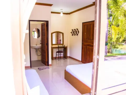 Tawanchay Hotel Phatthalung - Photo 2