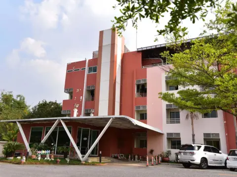 Tharakiree Place Hotel - Photo 1