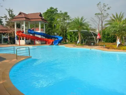 Thararin Resort - Photo 3