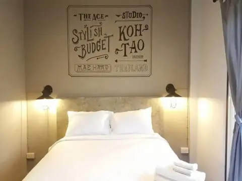 The Ace Stylish Budget - Photo 1