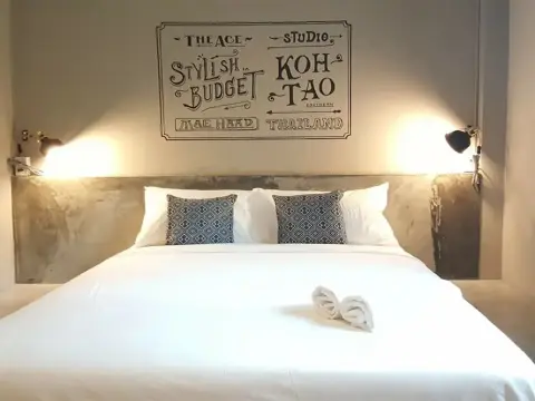 The Ace Stylish Budget - Photo 2
