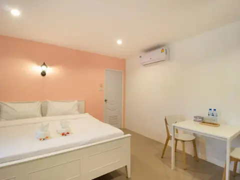 The Bed Boutique House - Photo 2