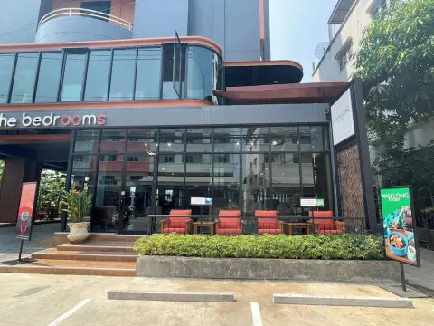 The Bedrooms Maeklong Service Apartment - Foto 1