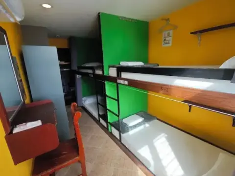 THE FUNKY MONKEY HOSTEL - 18 to 40 only - Photo 4