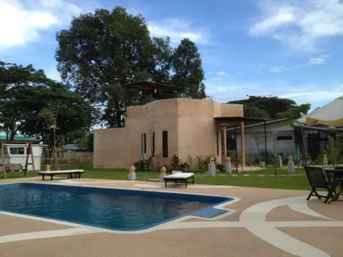 The Gleam Resort - Photo 3