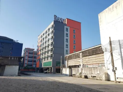 The Living Block - Photo 1