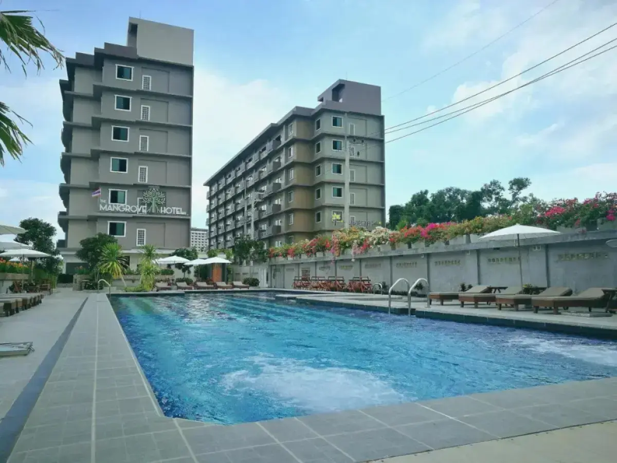 THE MANGROVE HOTEL