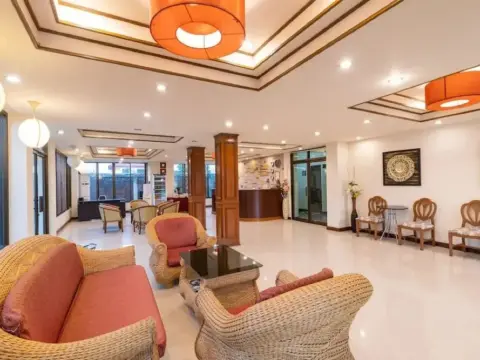 The Palm Garden Hotel - Photo 2