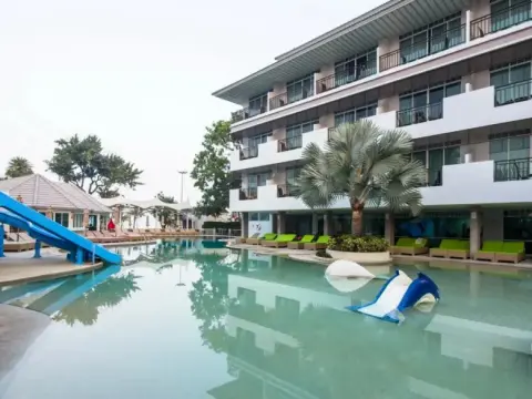 The Pattaya Discovery Beach Hotel Pattaya - Photo 1