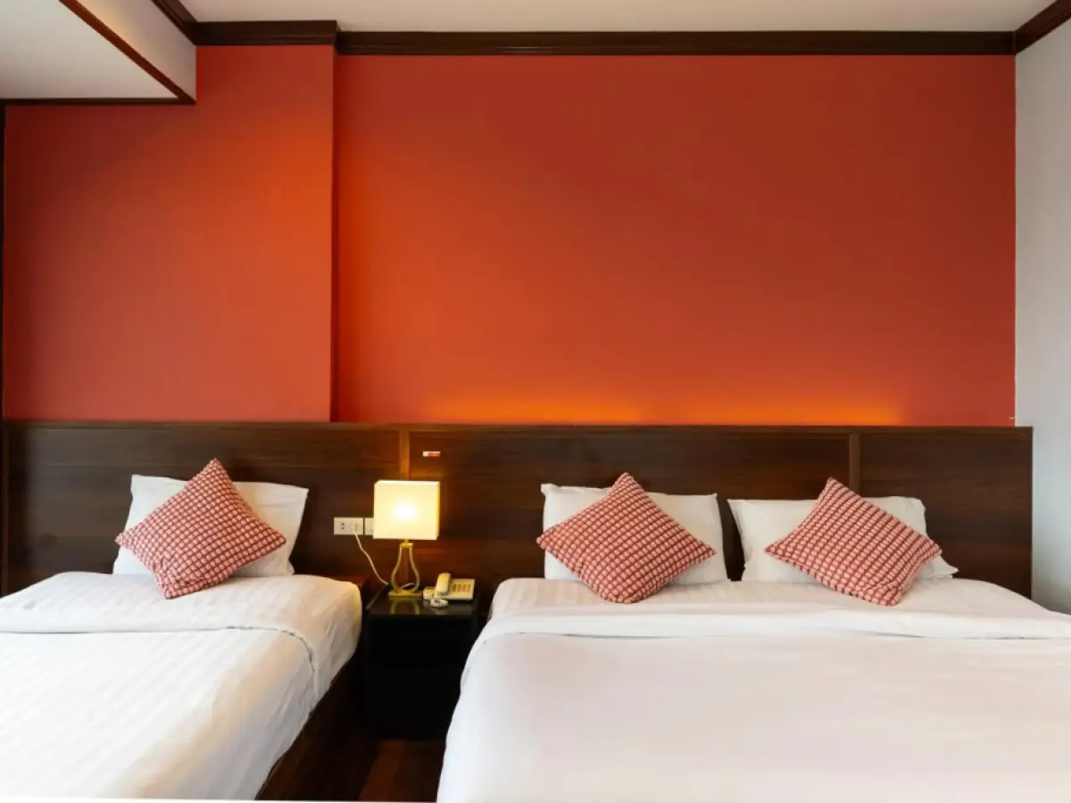 The President Hotel at Chokchai 4