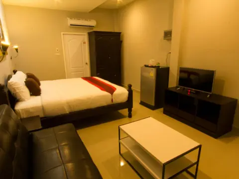 The Rise Resort - Photo 4