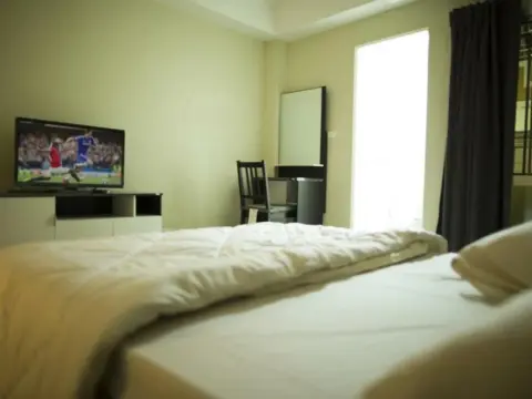 The Suvarnabhumi Apartment - Photo 2