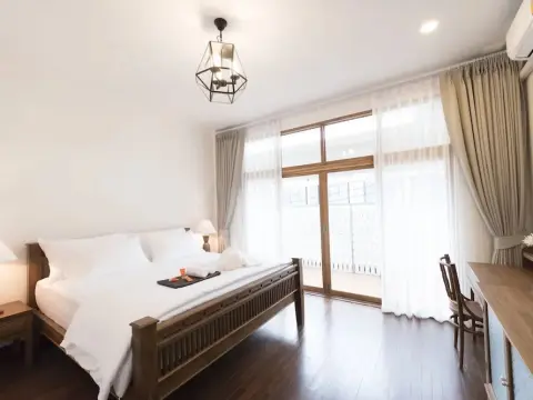 The Tippanet - Photo 1