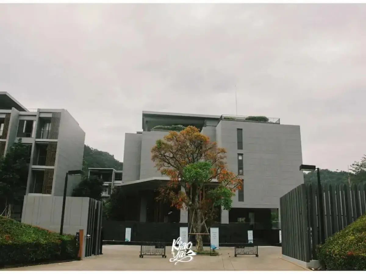 The Valley Khaoyai by Atkarut