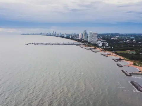 The Victoria Resort - Photo 2