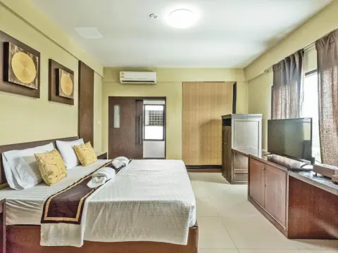 The Wing Design Hotel - Photo 3