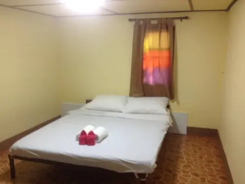 Time 2 Resort - Photo 4