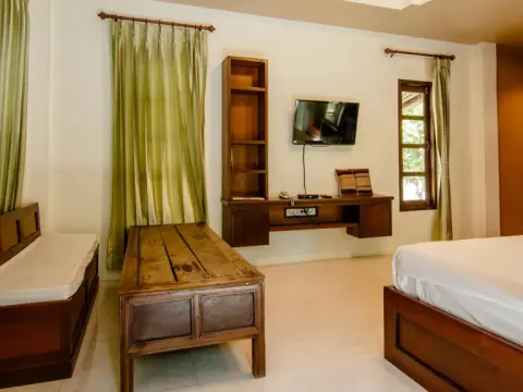 Tong Hotel - Photo 2