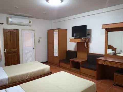 Tonkhoon Hotel - Photo 3
