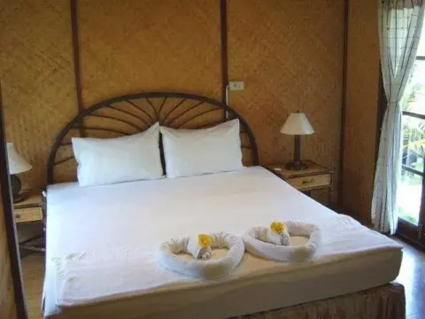 Tropical Garden Lounge - Photo 1