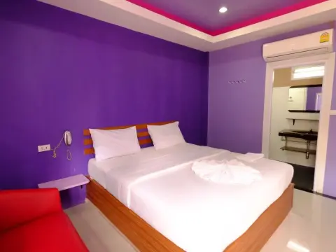 U2 Boutique Hotel - Photo 3