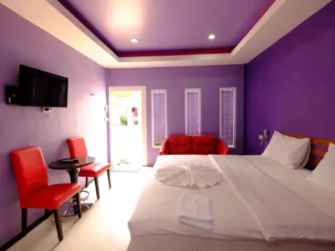 U2 Boutique Hotel - Photo 4