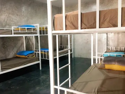 U&I Hostel - Photo 4