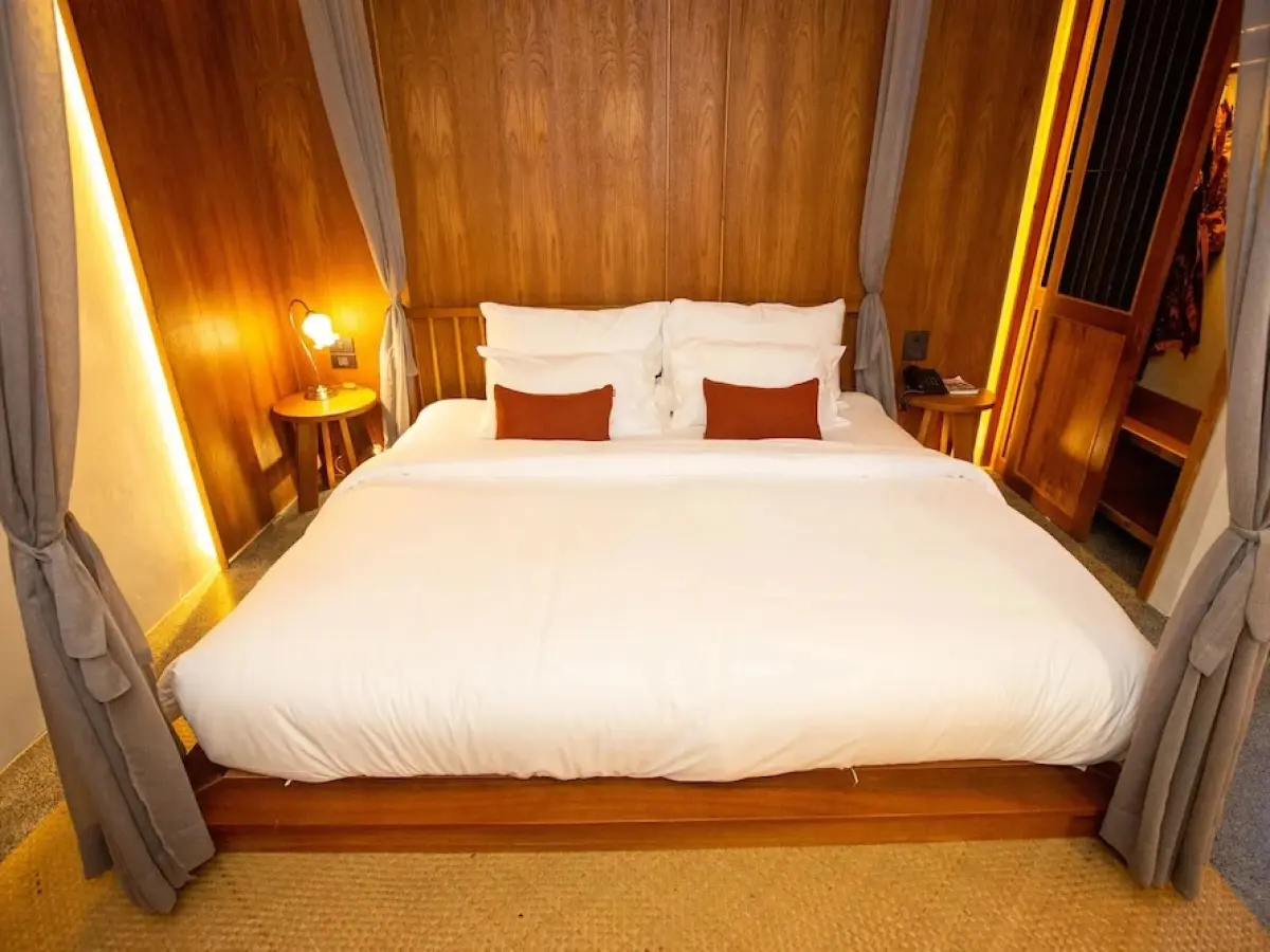 Ultimate Experience Ultimate Luxury Ultimate Comfort