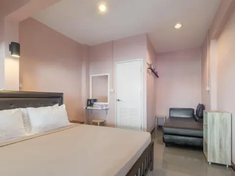 Urban Hostel Bangkok - Photo 3