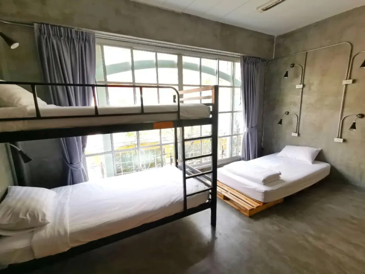 Urbanite Hostel