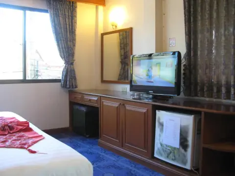 Vech Guesthouse Patong - Photo 3