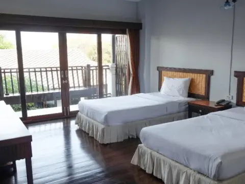 Vijitnakorn Nonpak Hotel - Photo 2