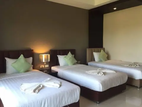 Villa Thiwa Hotel - Photo 3