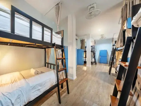 Visut House - Photo 2