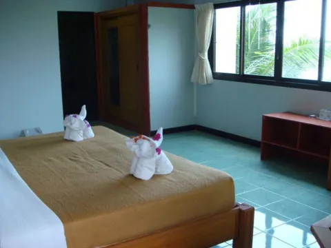 V.J. Bed & Breakfast - Photo 3