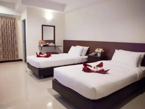 V.Resotel Hotel - фото 2