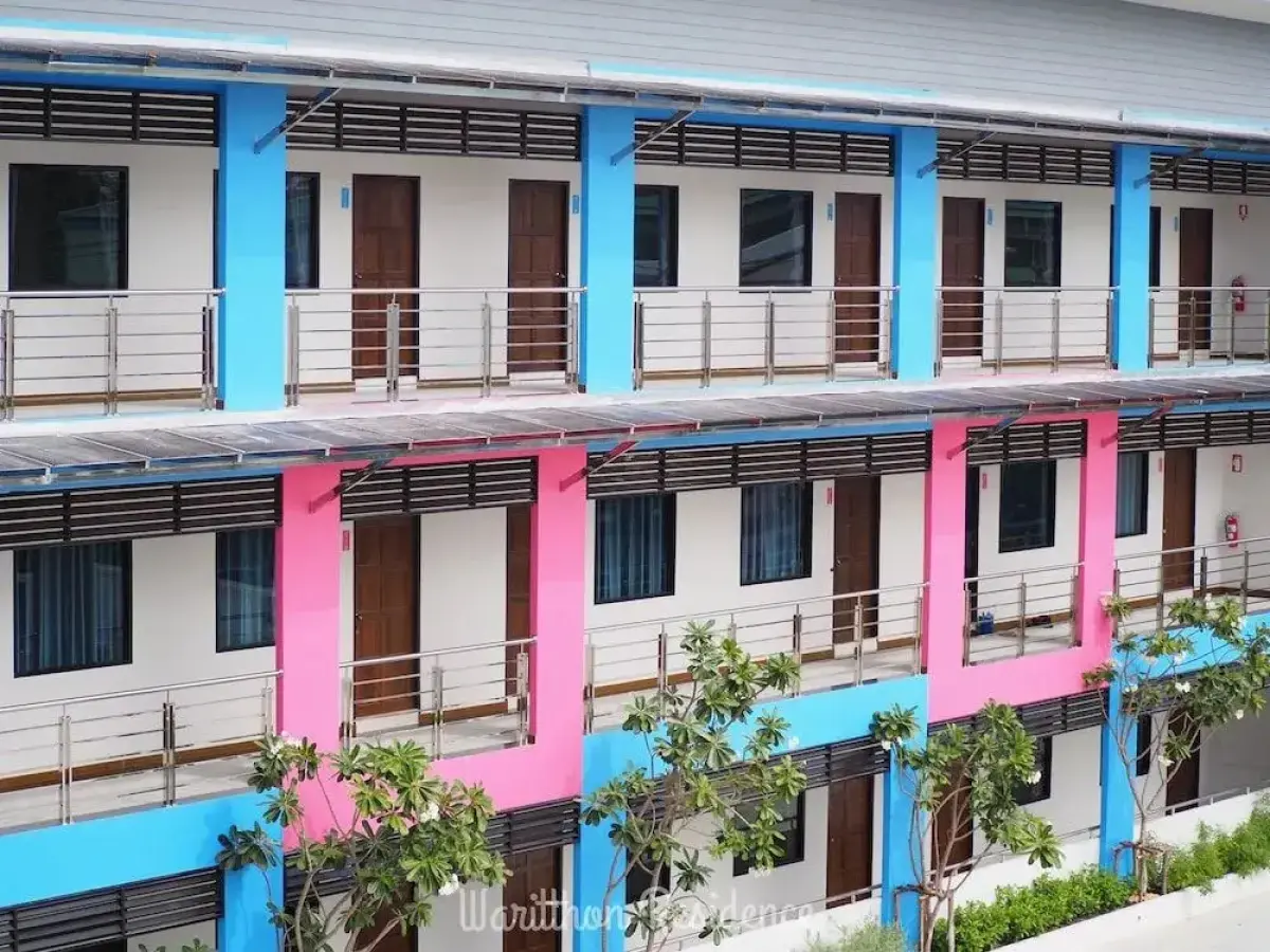 Waritthon Residence