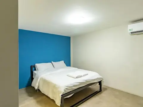 We Living Space - Photo 4