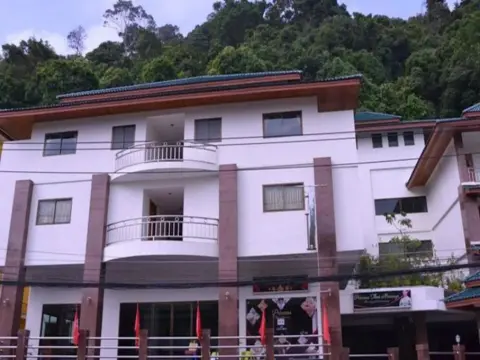 White Sand Princess Hotel - Photo 1