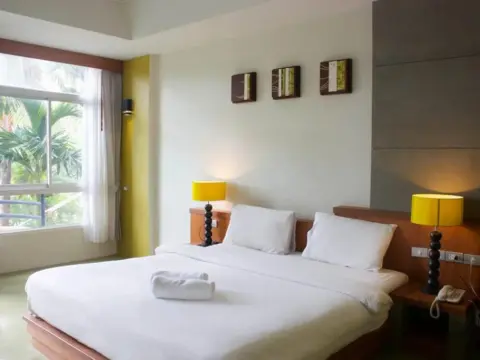 Wimaan Buri Resort - Photo 3