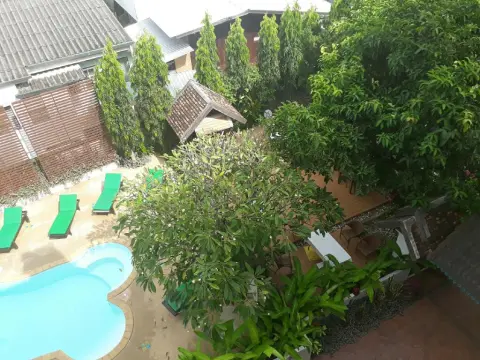 Wiriya House - Photo 3