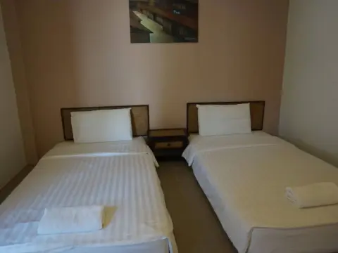 Wongsaisiri Srichiangkhan Hotel - Photo 2