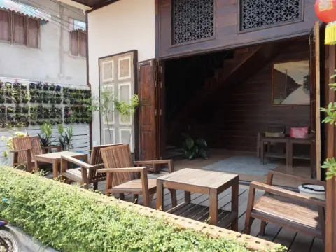 Wongsaisiri Srichiangkhan Hotel - Photo 4