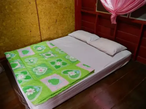 World Homestay - Photo 1