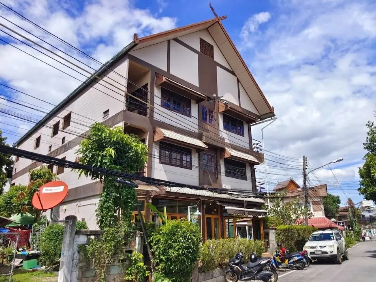 Wualai Boutique by Lanna Oriental