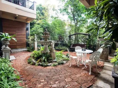 Yadana Guesthouse - Photo 4