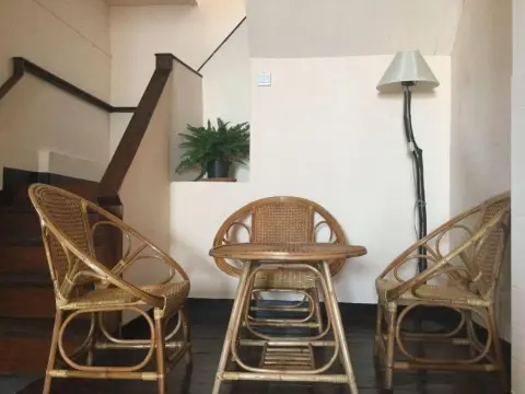 Yoont Hotel - Photo 2