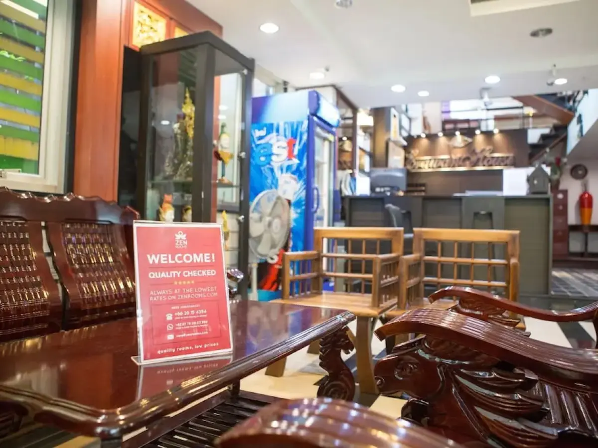 ZEN Rooms Basic Phra Athit