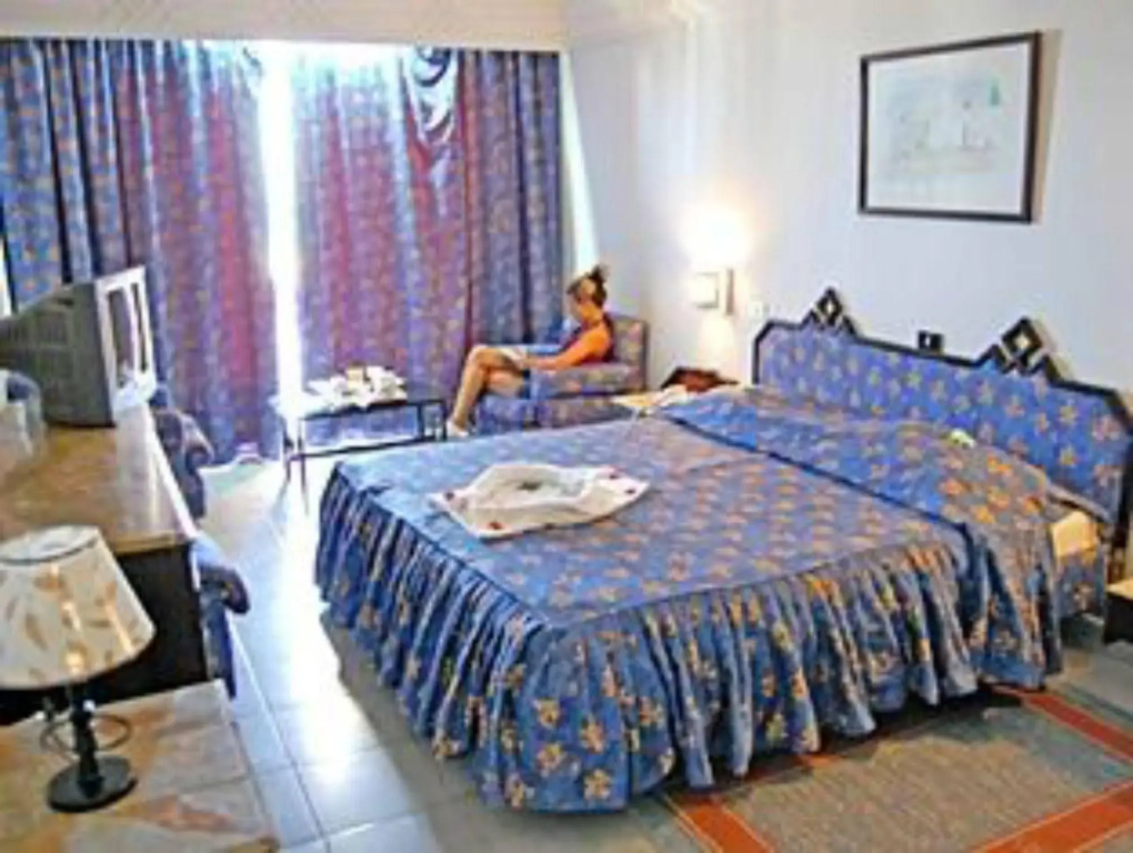 Hotel Kheops - Photo 3