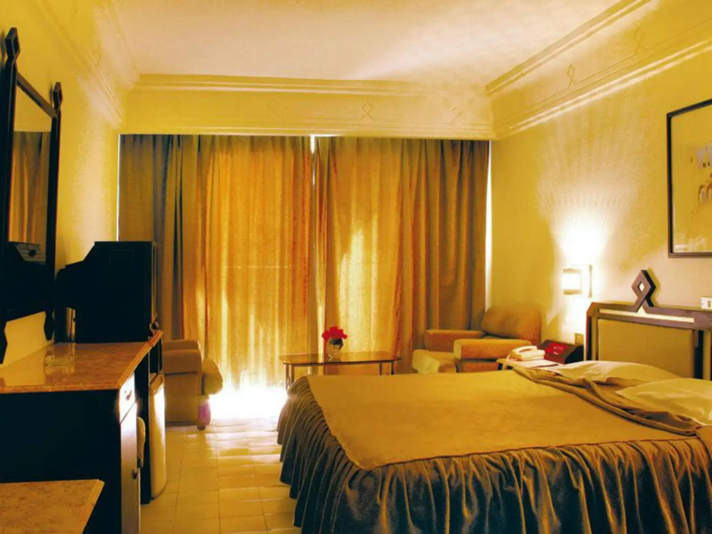 Hotel Kheops - Photo 4